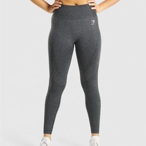 Gymshark Vital Seamless 2.0 Leggings in Charcoal Mark, size M